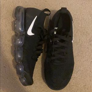 Authentic all black vapormax W9
